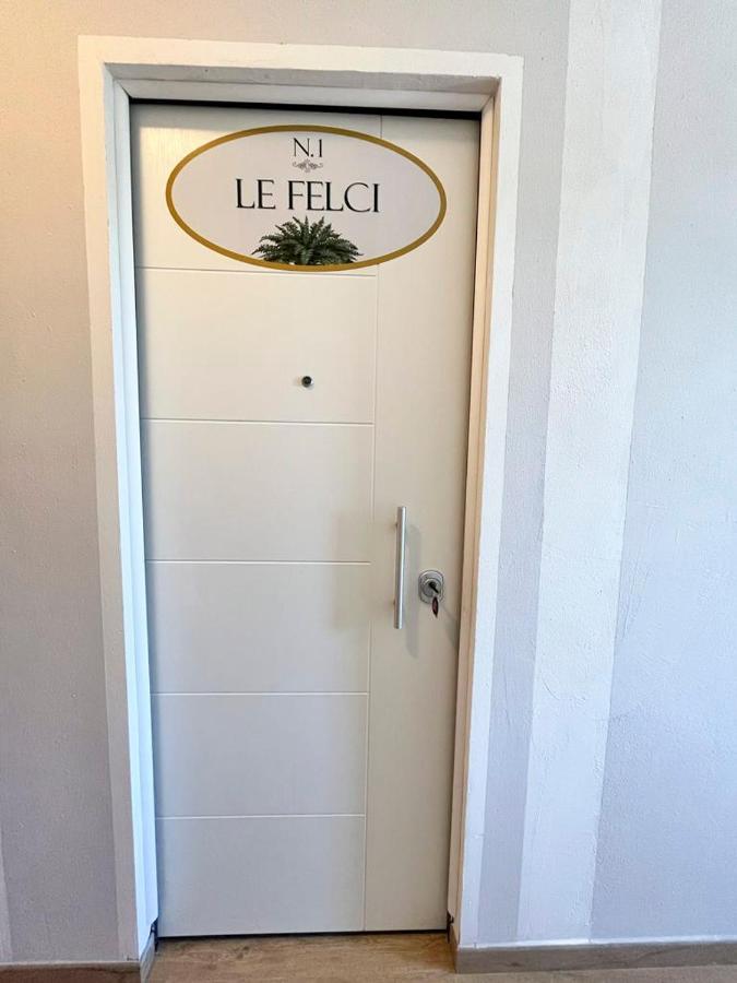 Le Grotte Delle Meraviglie * Lustignano